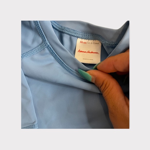 Hanna Andersson Blue Long Sleeve Rash Guard - Picture 3 of 4